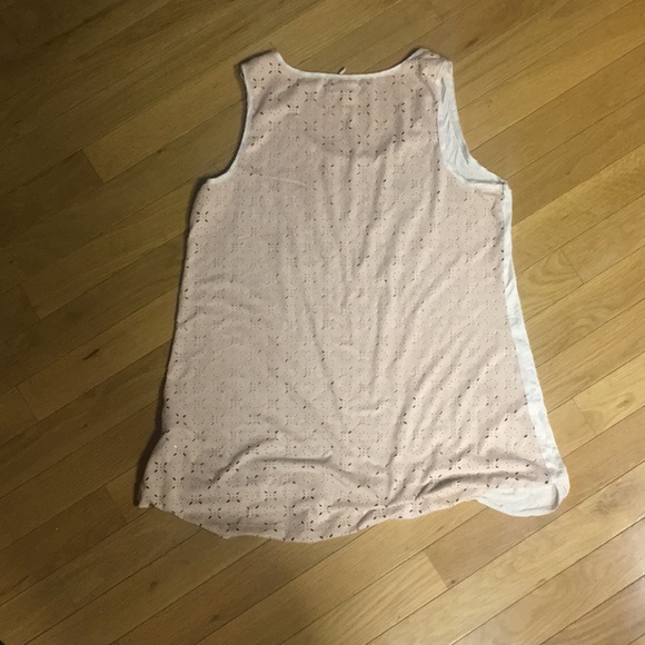 Cute tan tank top - Picture 2 of 2
